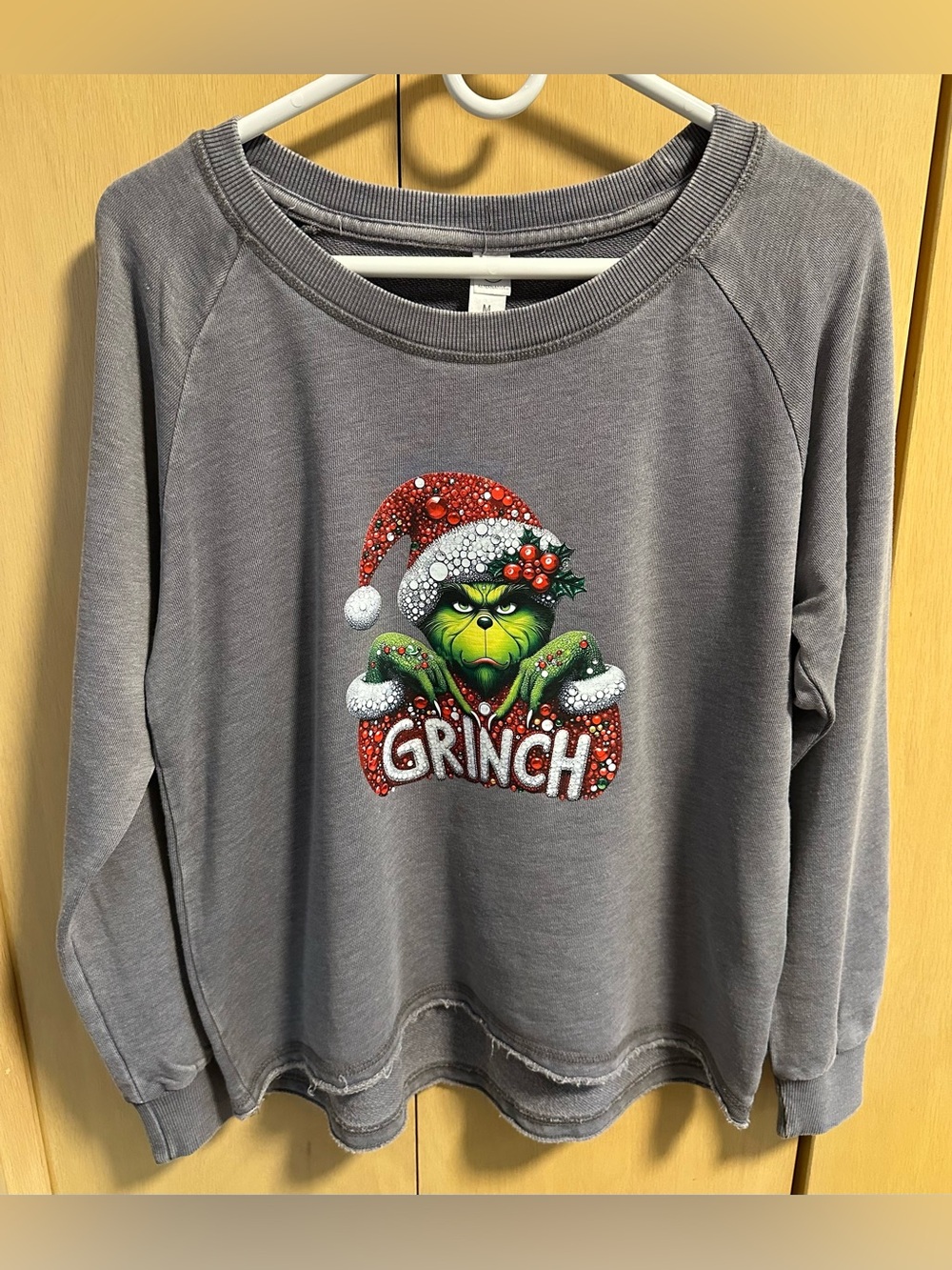 The Grinch/Christmas Theme Graphic Crewneck Sweatshirt - NIP
